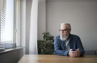 Can an enlarged prostate cause blood in urine